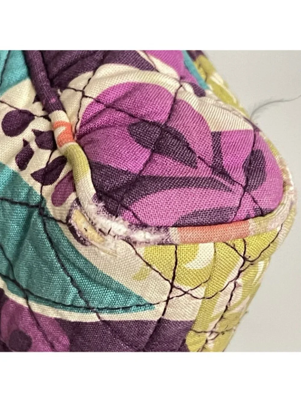 Vera Bradley Plum Crazy Mailbag Messenger Crossbody Retired Quilted Bag Florals